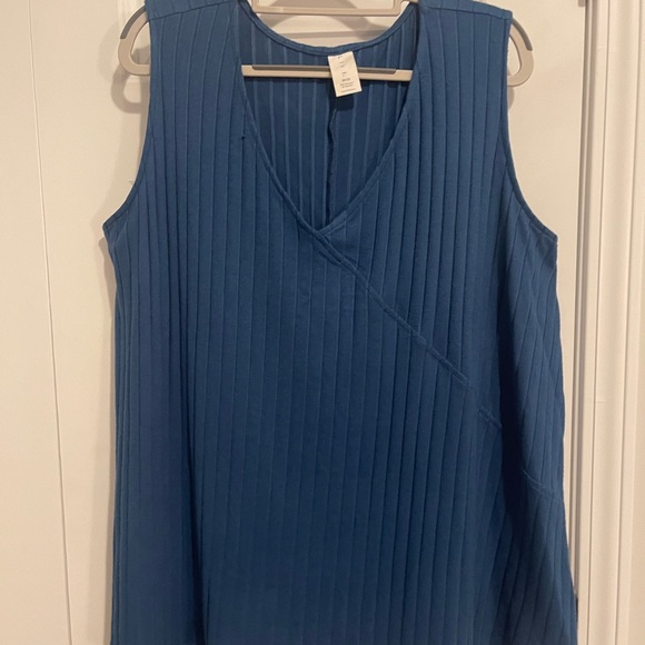 Lane Bryant Livi Duster Cardigan with matching shell.  Pretty blue.  Open front - Picture 3 of 9